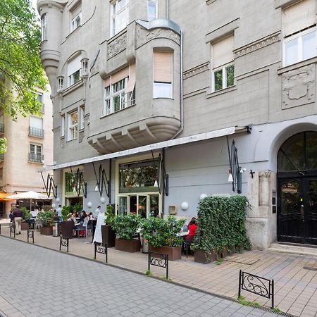 Luxurious Central Apartment In Liszt Ferenc Square Budapest Eksteriør bilde