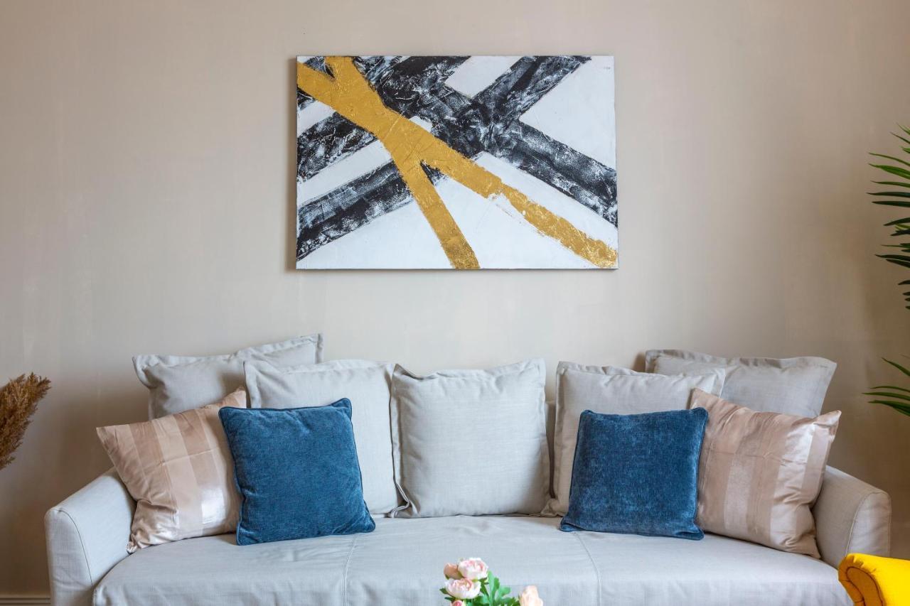 Luxurious Central Apartment In Liszt Ferenc Square Budapest Eksteriør bilde